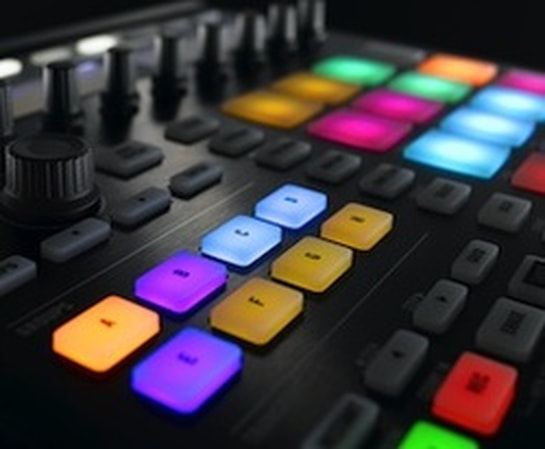 Maschine, Native Instruments, Essential, Fundamentals, MPC, Making Beats, Making Electronic Music